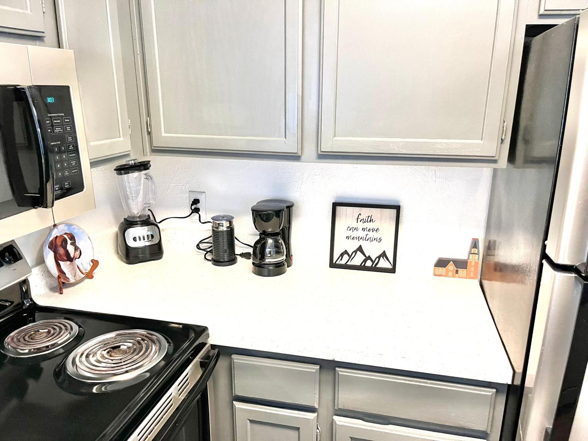 פורט אורנג' Daytona 2 Bed Apartment 10 Minutes To Beach With Balcony מראה חיצוני תמונה