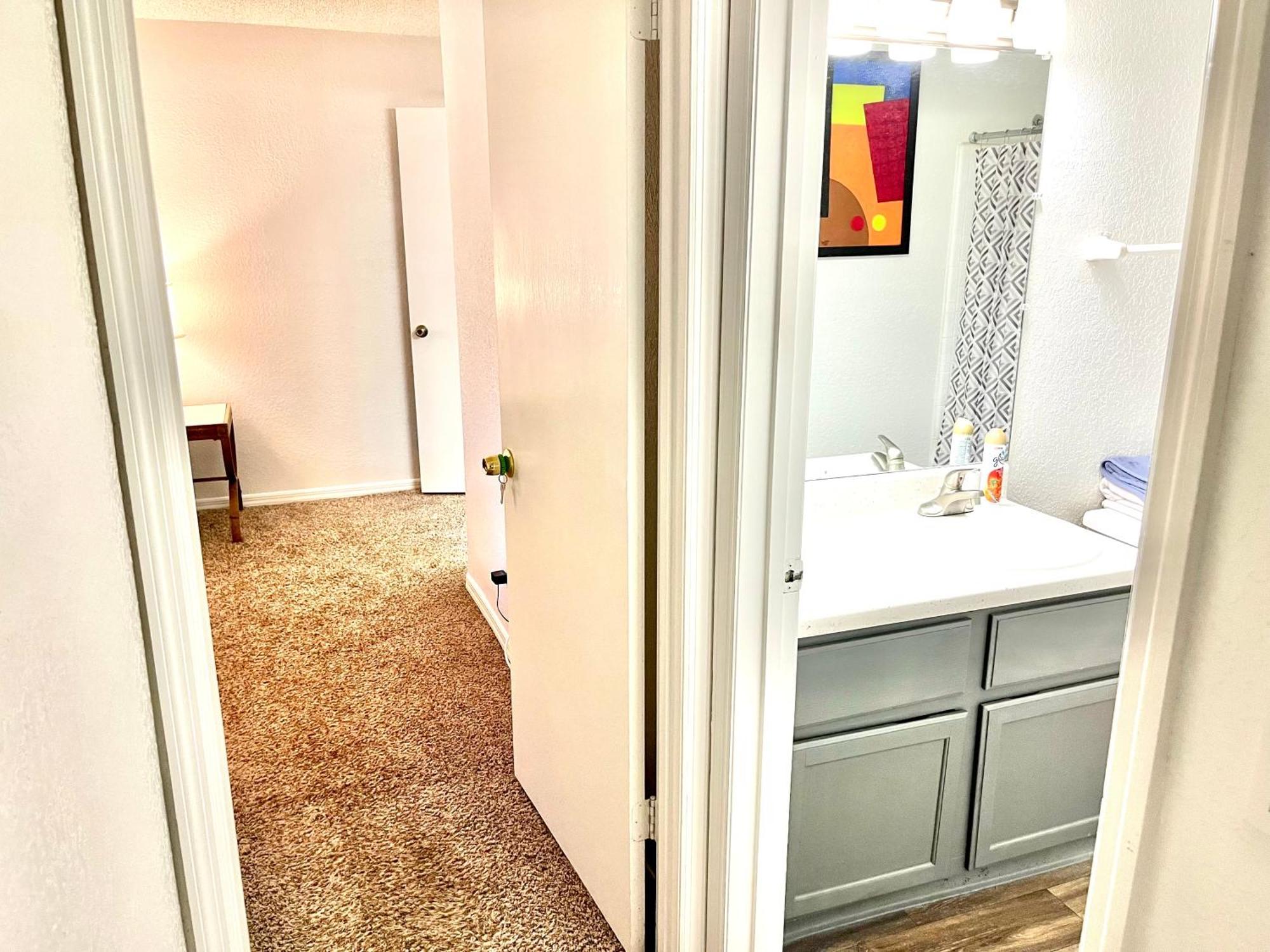 פורט אורנג' Daytona 2 Bed Apartment 10 Minutes To Beach With Balcony מראה חיצוני תמונה