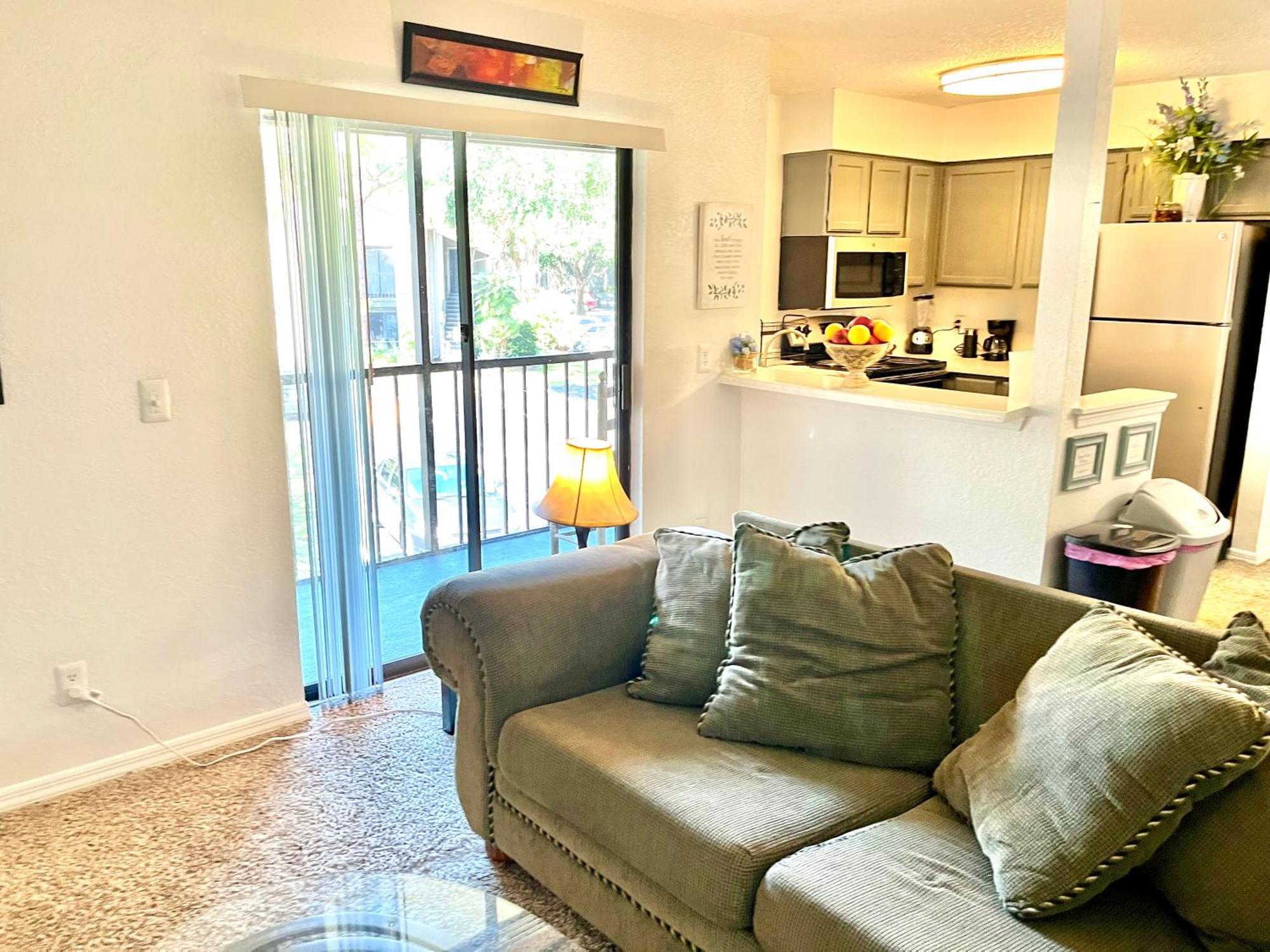 פורט אורנג' Daytona 2 Bed Apartment 10 Minutes To Beach With Balcony מראה חיצוני תמונה