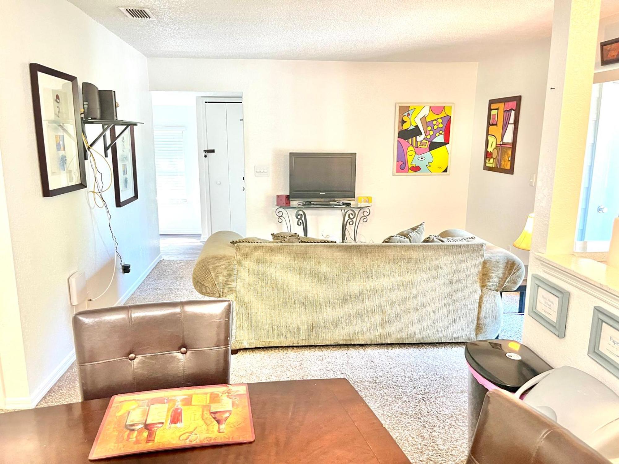 פורט אורנג' Daytona 2 Bed Apartment 10 Minutes To Beach With Balcony מראה חיצוני תמונה