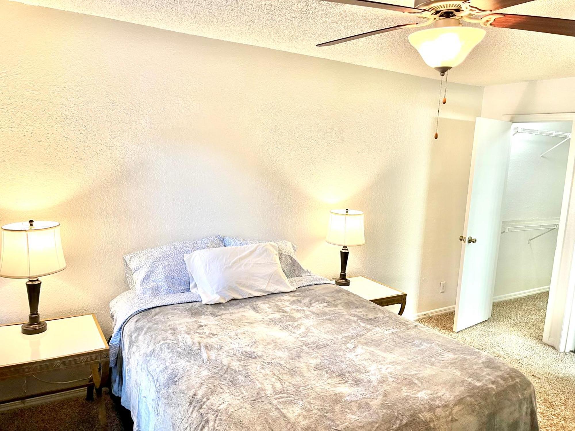 פורט אורנג' Daytona 2 Bed Apartment 10 Minutes To Beach With Balcony מראה חיצוני תמונה