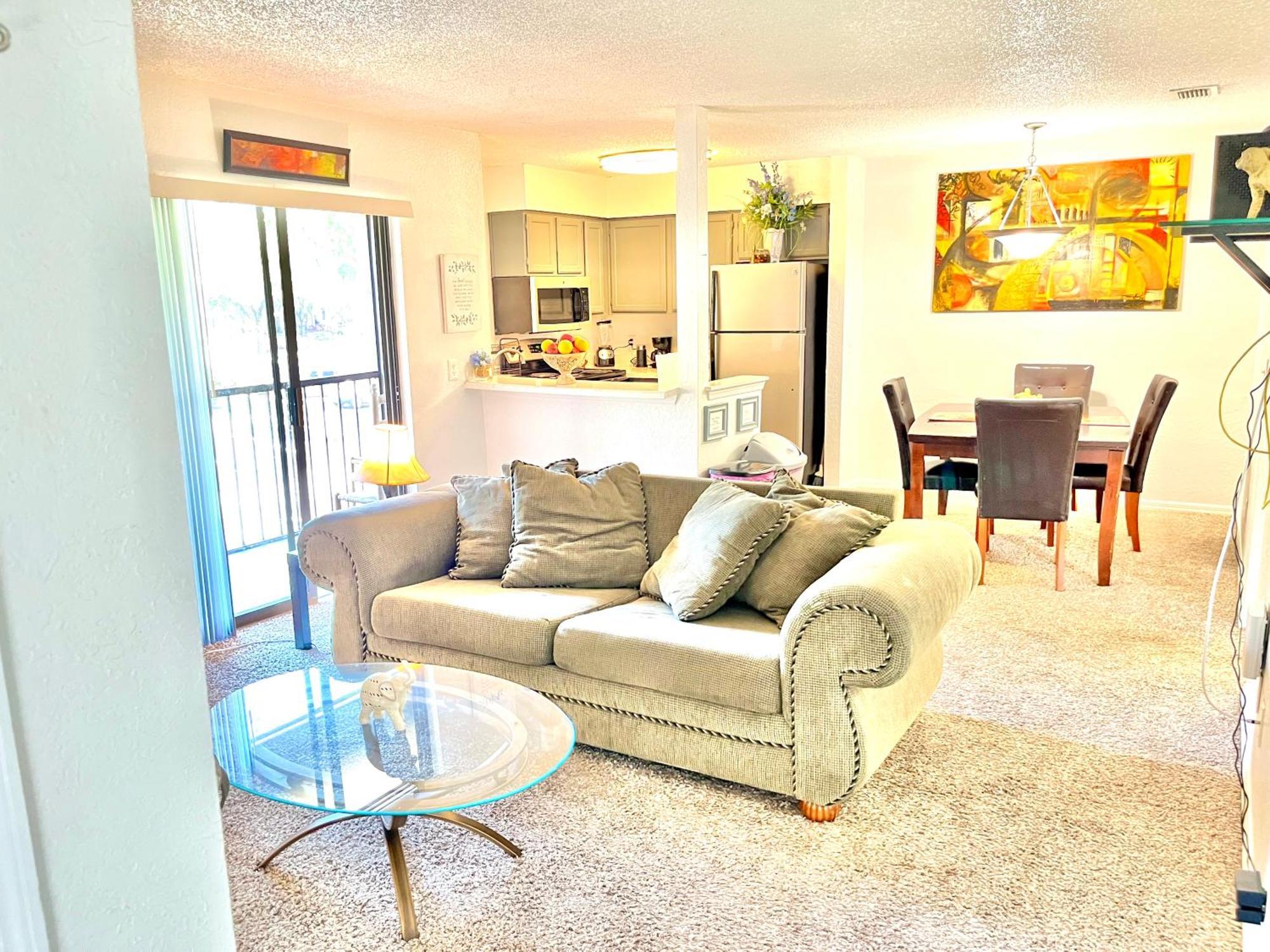 פורט אורנג' Daytona 2 Bed Apartment 10 Minutes To Beach With Balcony מראה חיצוני תמונה