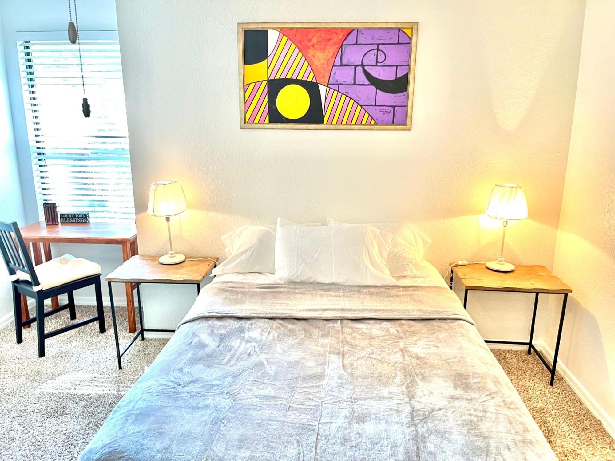 פורט אורנג' Daytona 2 Bed Apartment 10 Minutes To Beach With Balcony מראה חיצוני תמונה